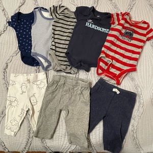 Baby boy clothes size 0-3